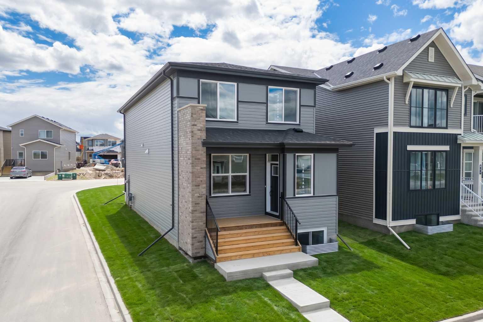 3130 Chinook Winds Drive SW