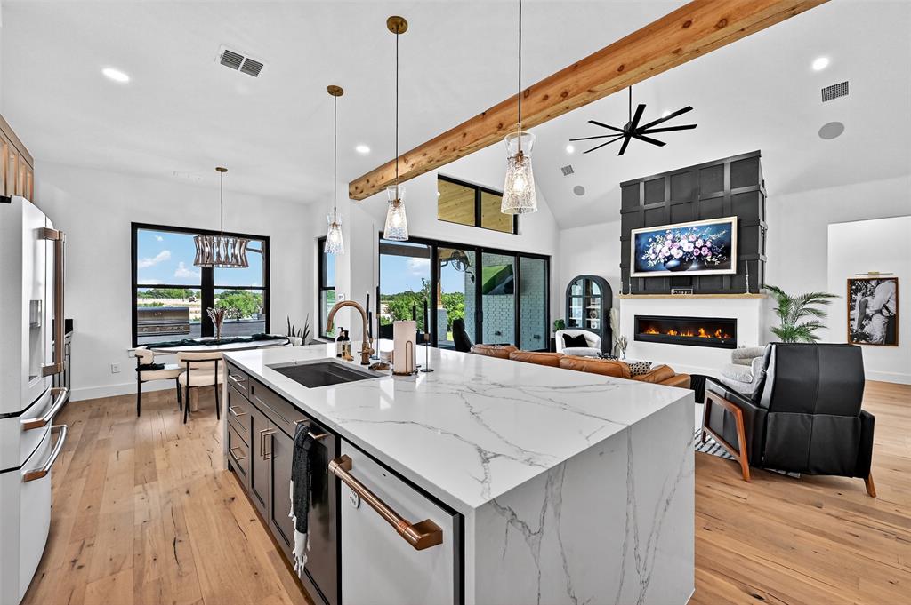 2028 Fox Bend Trace