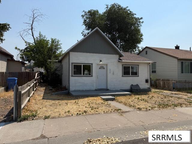 220 Randolph Ave