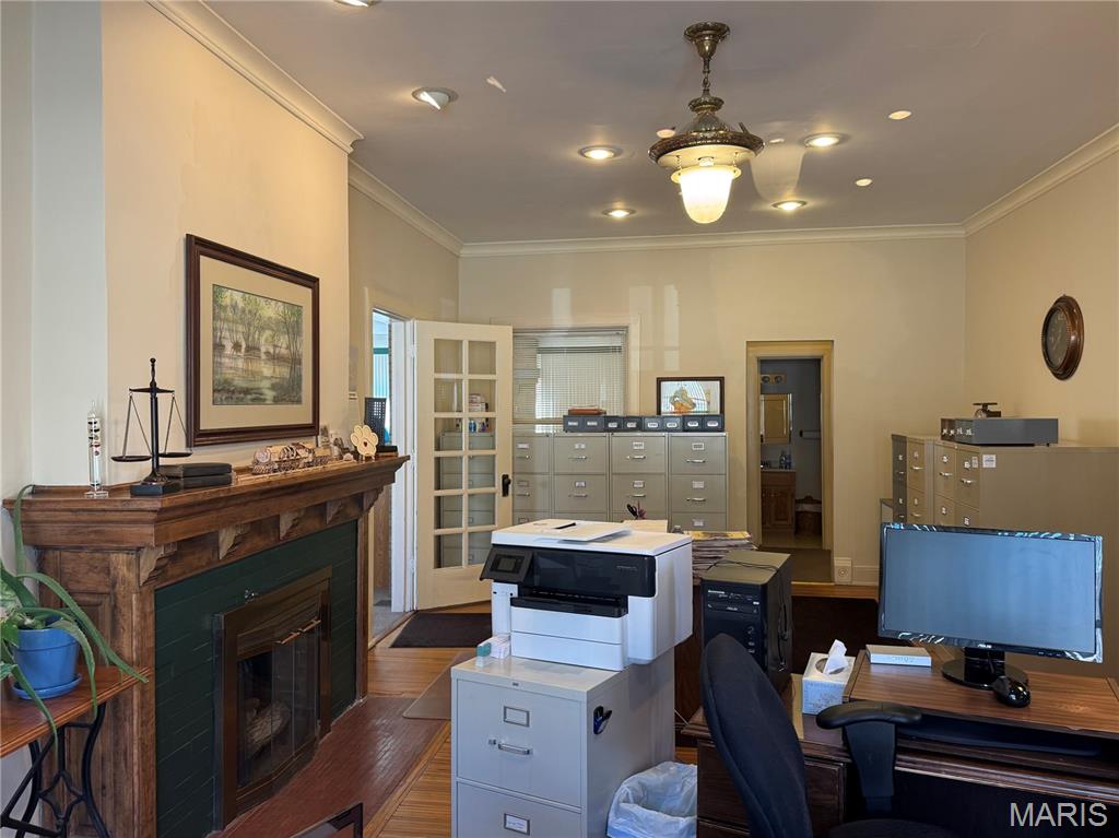 1001 Center Street