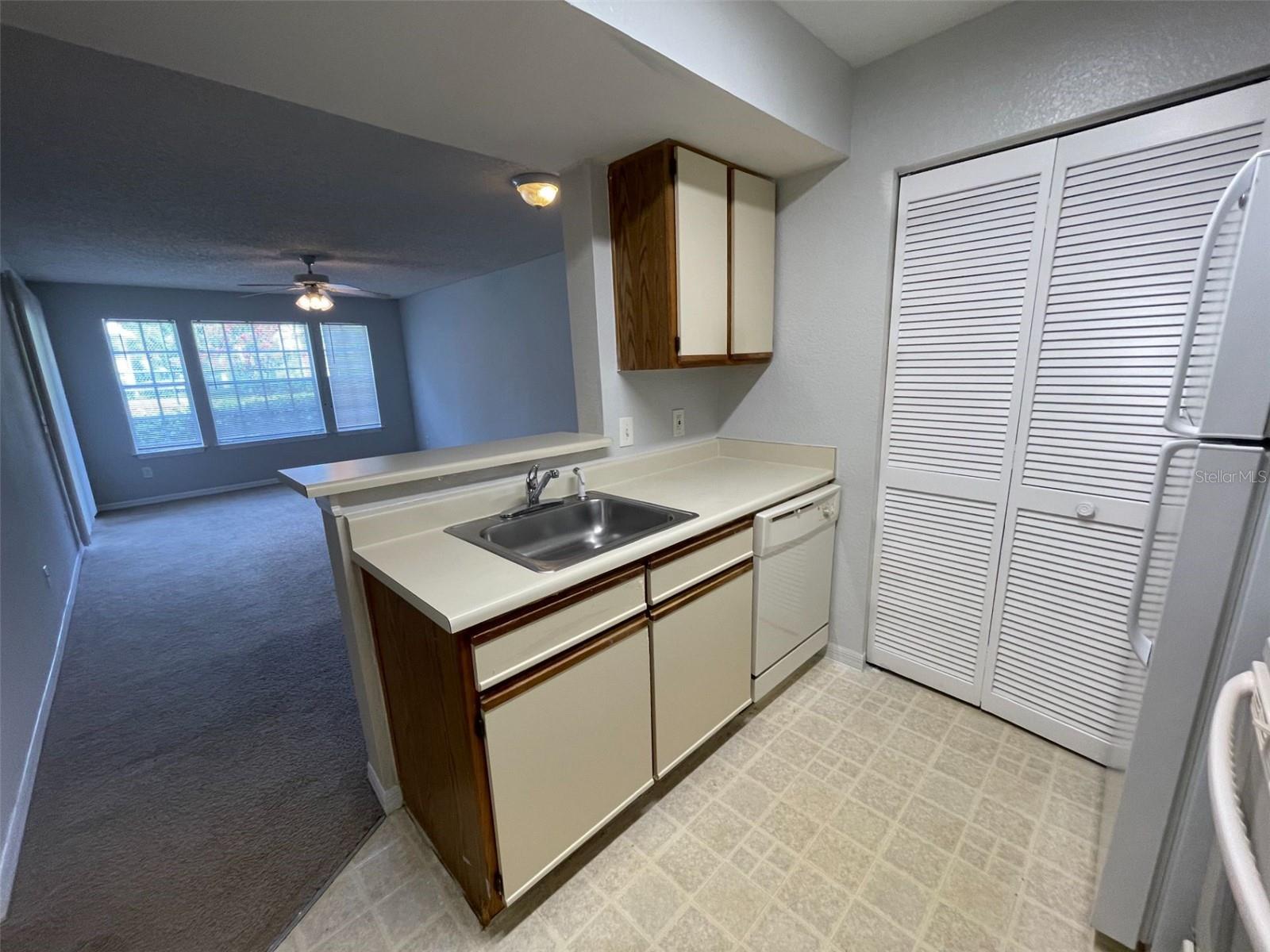 1063 S Hiawassee Road 1624