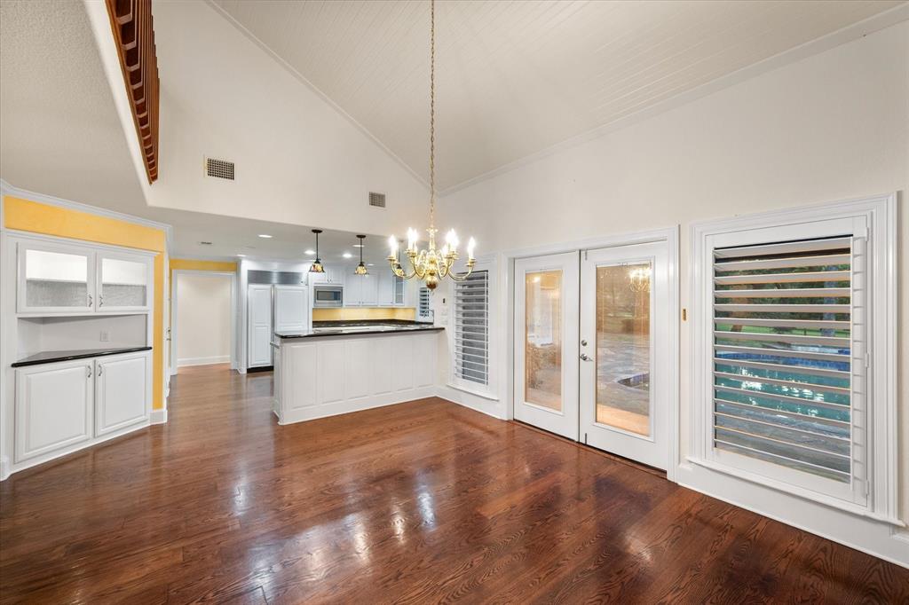 7 Woodland Drive