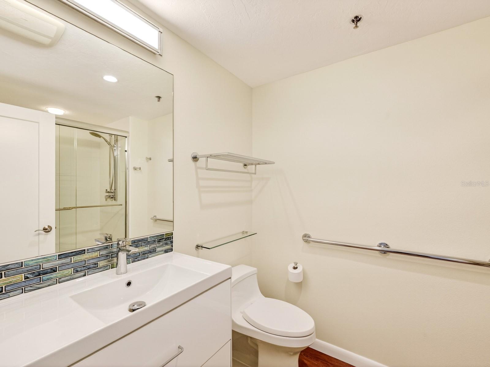 1255 N Gulfstream Avenue 1101