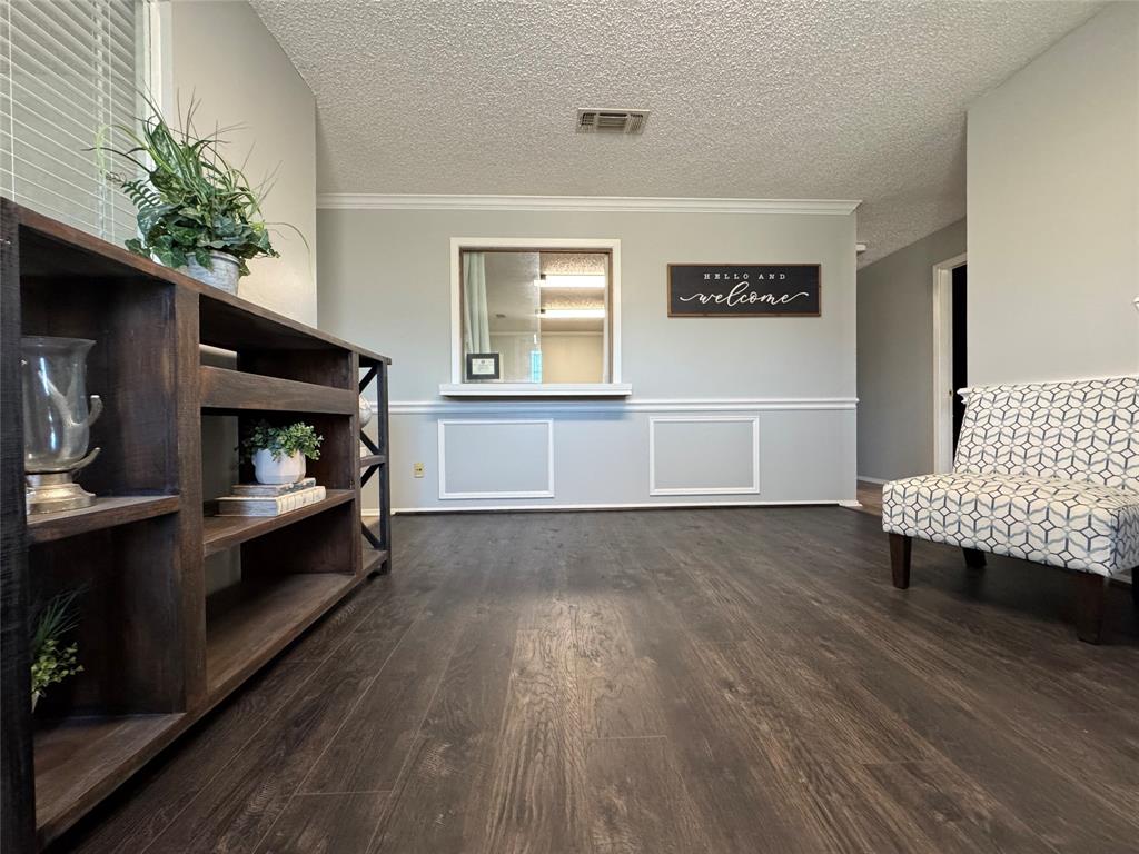 2775 NE Loop 286 Highway