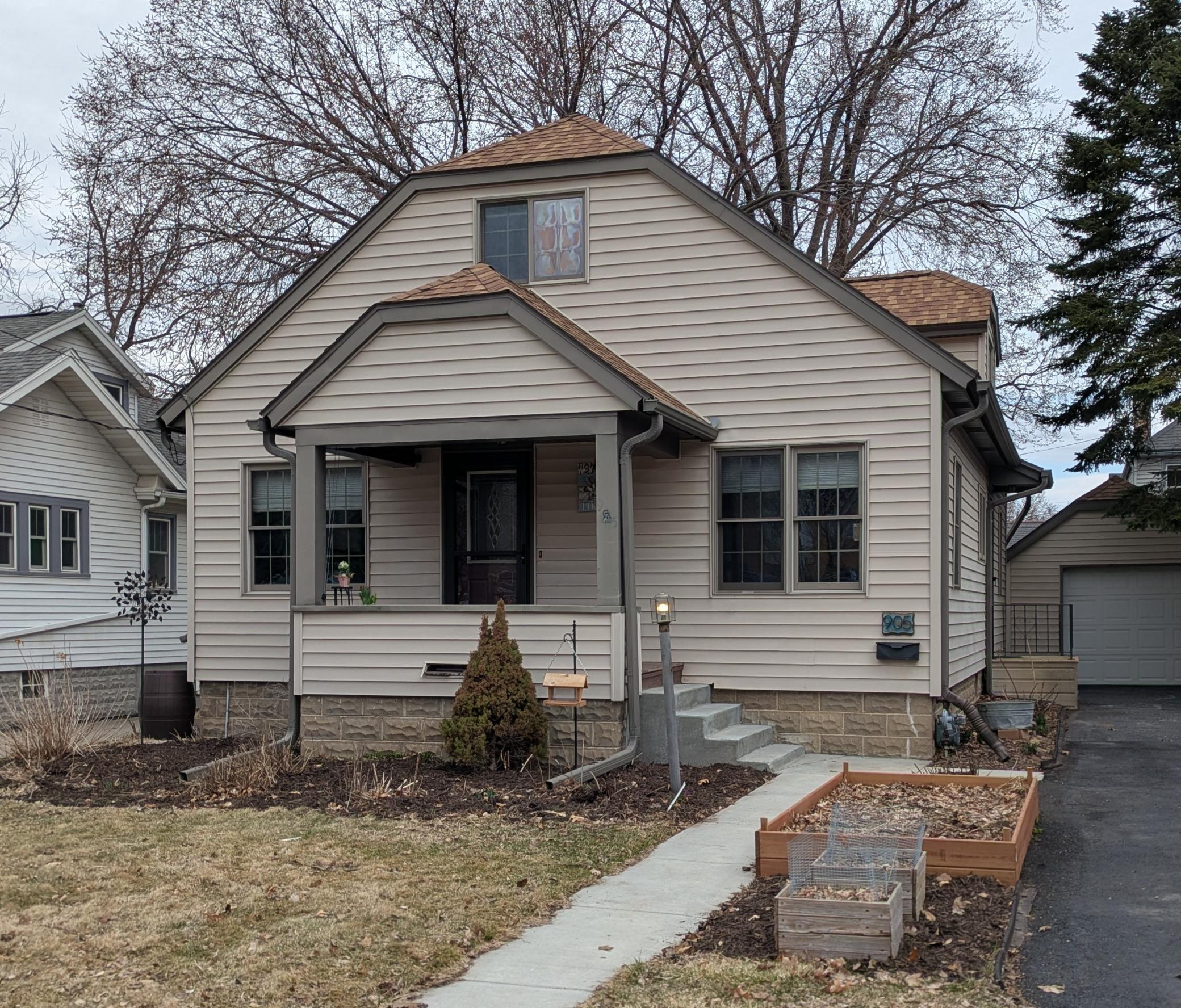 Lovely home within walking distance to all that Rochester has to offer – work, grocery shopping, entertainment, restaurants, healthcare, and public transportation. Here is your chance to own this lovely, fully finished Bungalow with four bedrooms (1 Bedroom currently used as an oversized walk-in closet) and one bathroom. There is considerable appeal in the original millwork, solid-paneled doors, and hardwood floors, combined with modern amenities. You will appreciate the updated kitchen with ample storage space, tiled floors, and stainless-steel appliances. Upper story set up as an owner’s suite with a dressing room. Enjoy the lower-level family room with movie screen and theater-ready mount w/inputs. The front porch or the platform deck in the private fenced back yard provides pleasant spaces to relax. Located .5 miles from Mayo Clinic, and .6 miles from Mayo Clinic Hospital Saint Mary’s Campus.