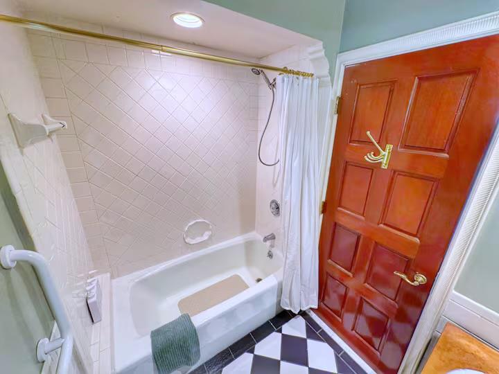 2483 Pond Drain Dr 13