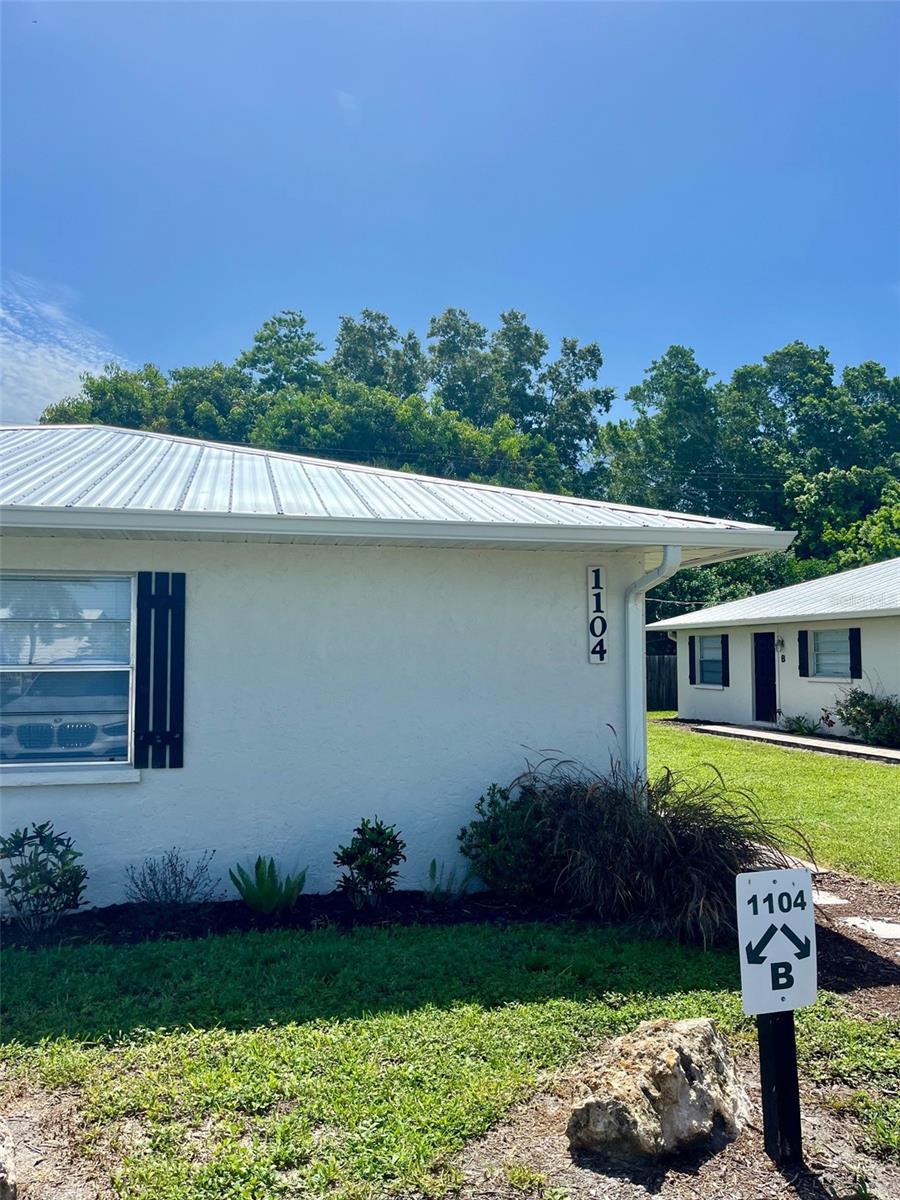 1104 28th Avenue W A