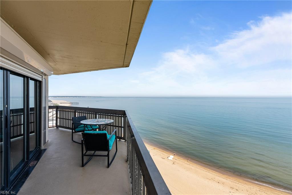 2830 Shore Drive 1103