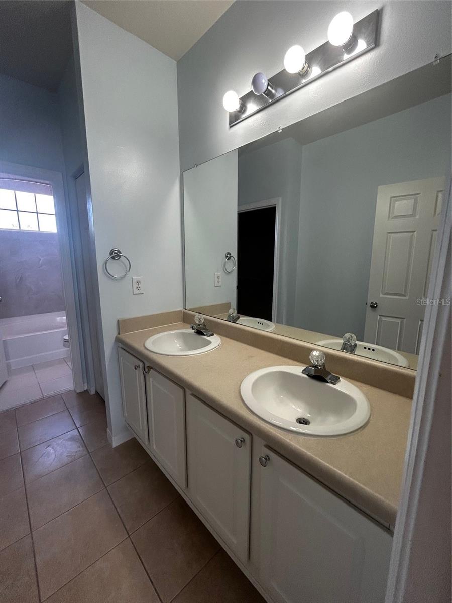 4980 Baraldi Circle 17-208