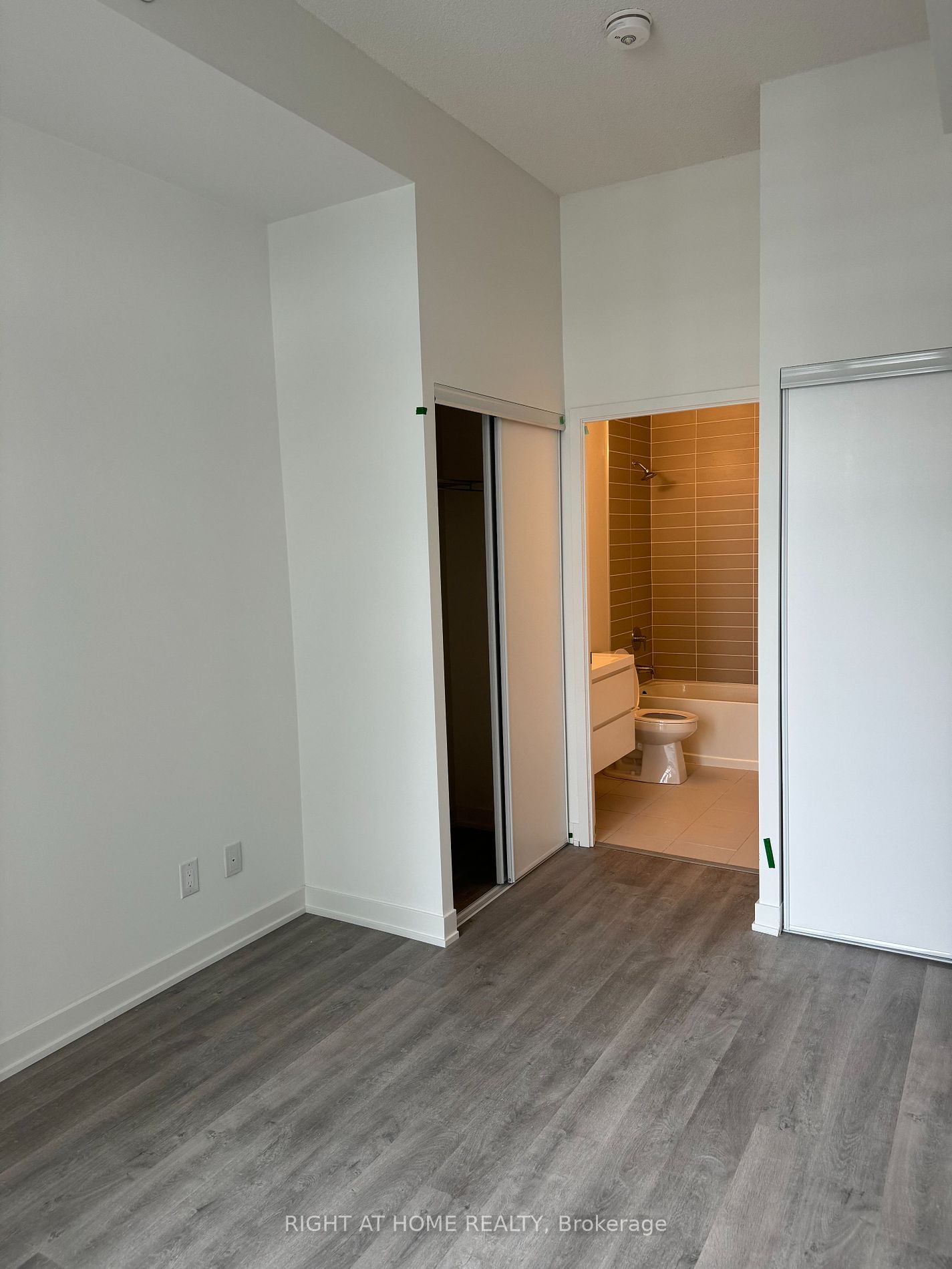 8119 N Birchmount Rd A1405