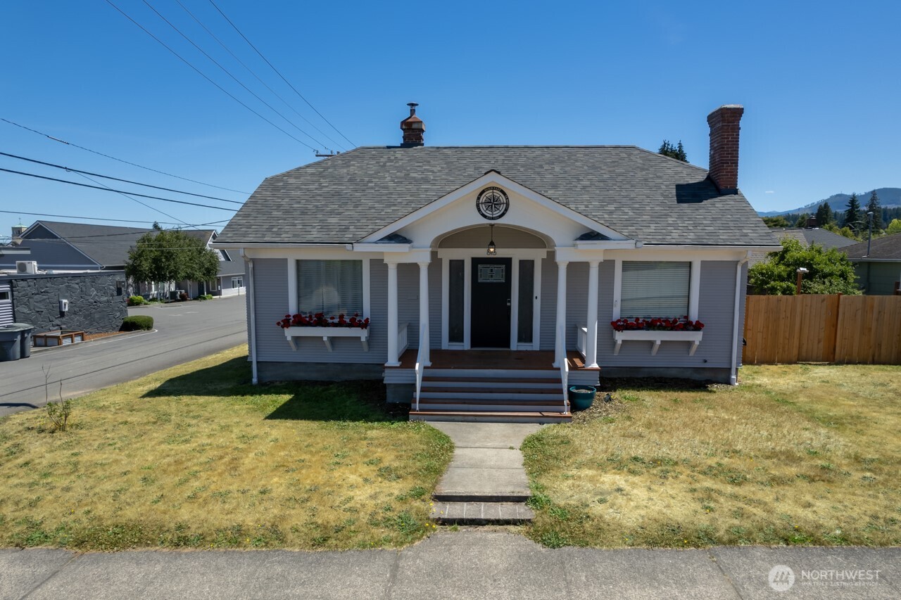 This 4 bedroom, 3 bathroom, recently updated 1928 Cherry Hill home is move in ready. Just blocks from multiple restaurants, shopping, and the bus line. The house boasts all newer: roof, floors, kitchen, appliances, hot water heater, ceder fence, and back yard patio. A ductless mini split adds comfort in any season. The back yard patio is perfect for entertaining. Huge open daylight basement has exterior exit, and brand new bathroom. Front porch faces to the West for sunsets. Nice detached one car garage. This one is ready to go, don't miss seeing it!