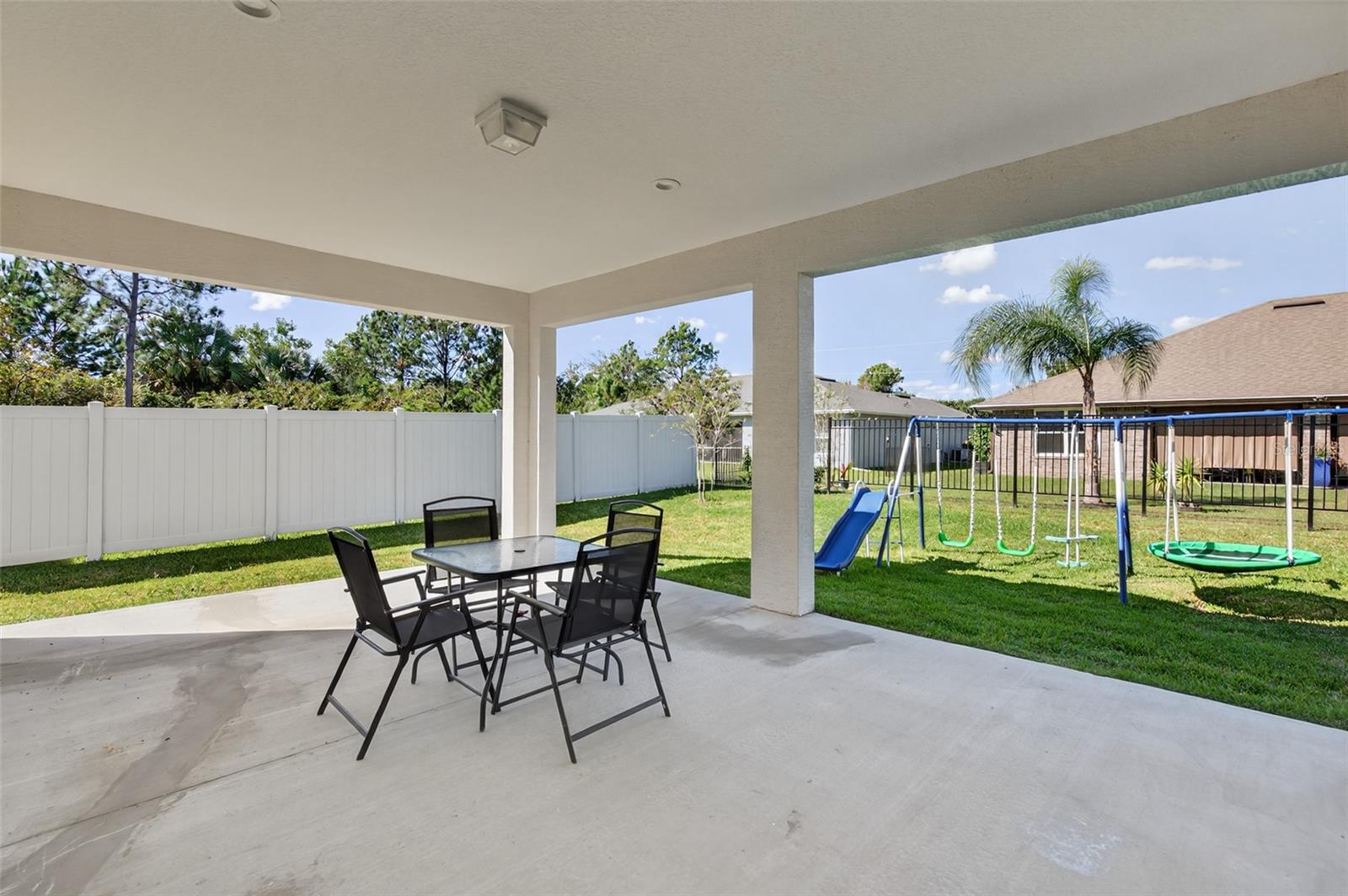 41 La Mancha Drive