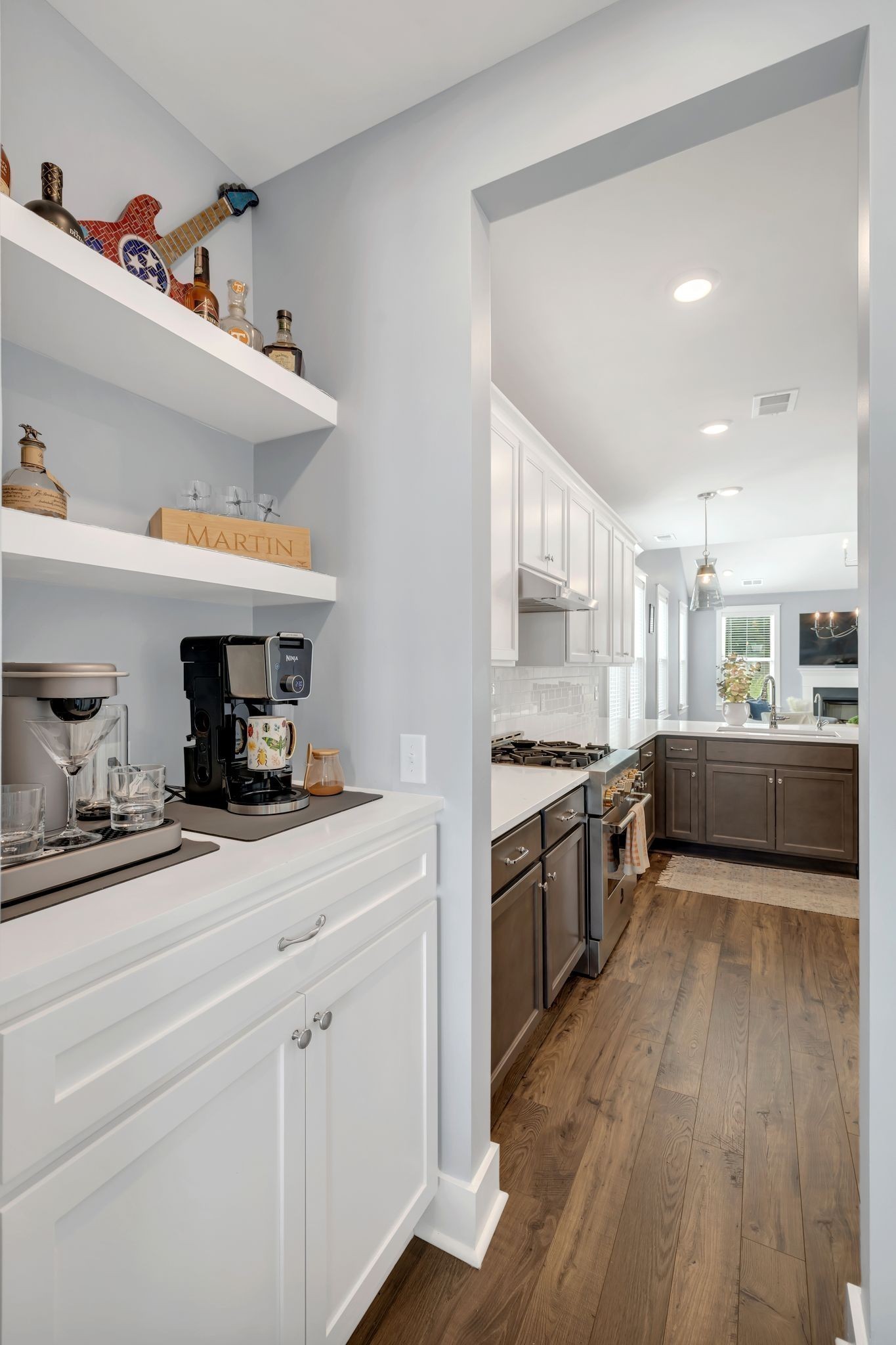 262 Cornice Dr
