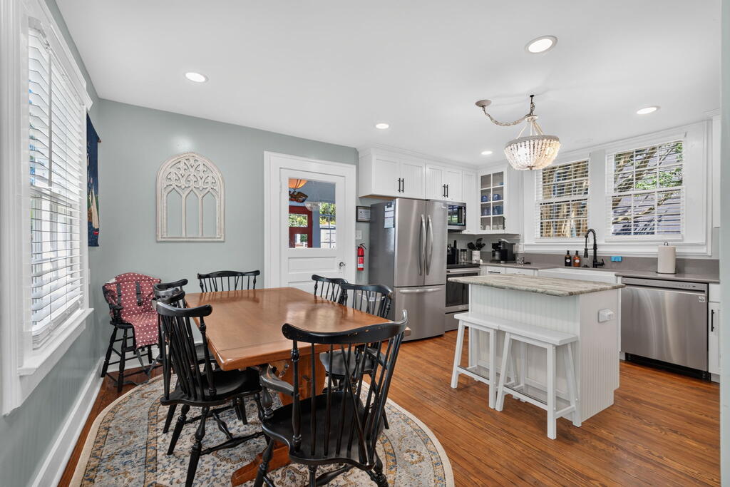 511 Tazewell Ave 373