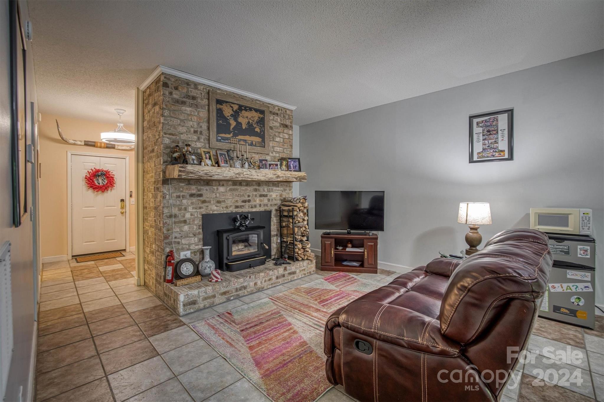 3110 Winter Hawk Lane
