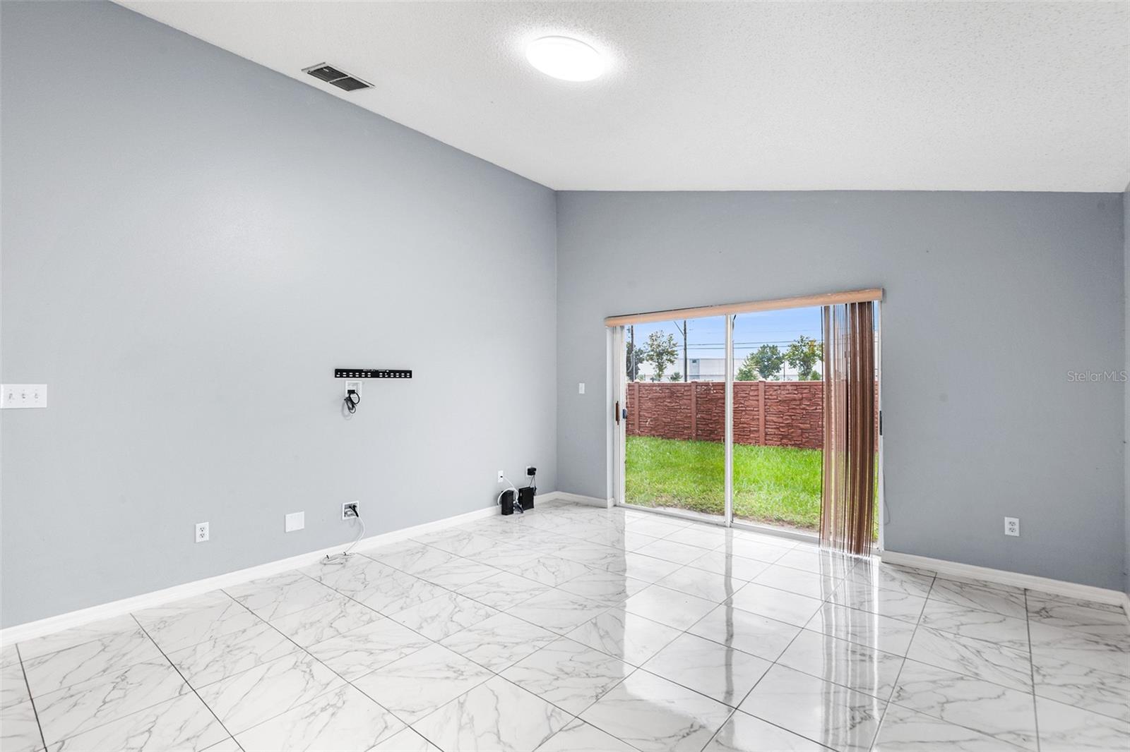 7814 Elmstone Circle