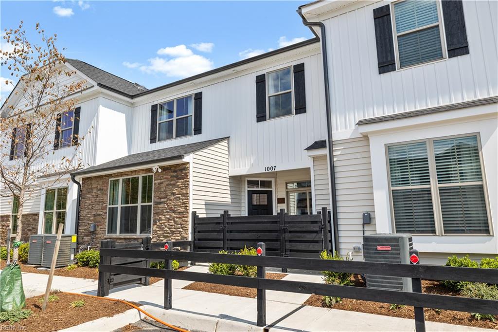 1309 Kathy Ann Way E