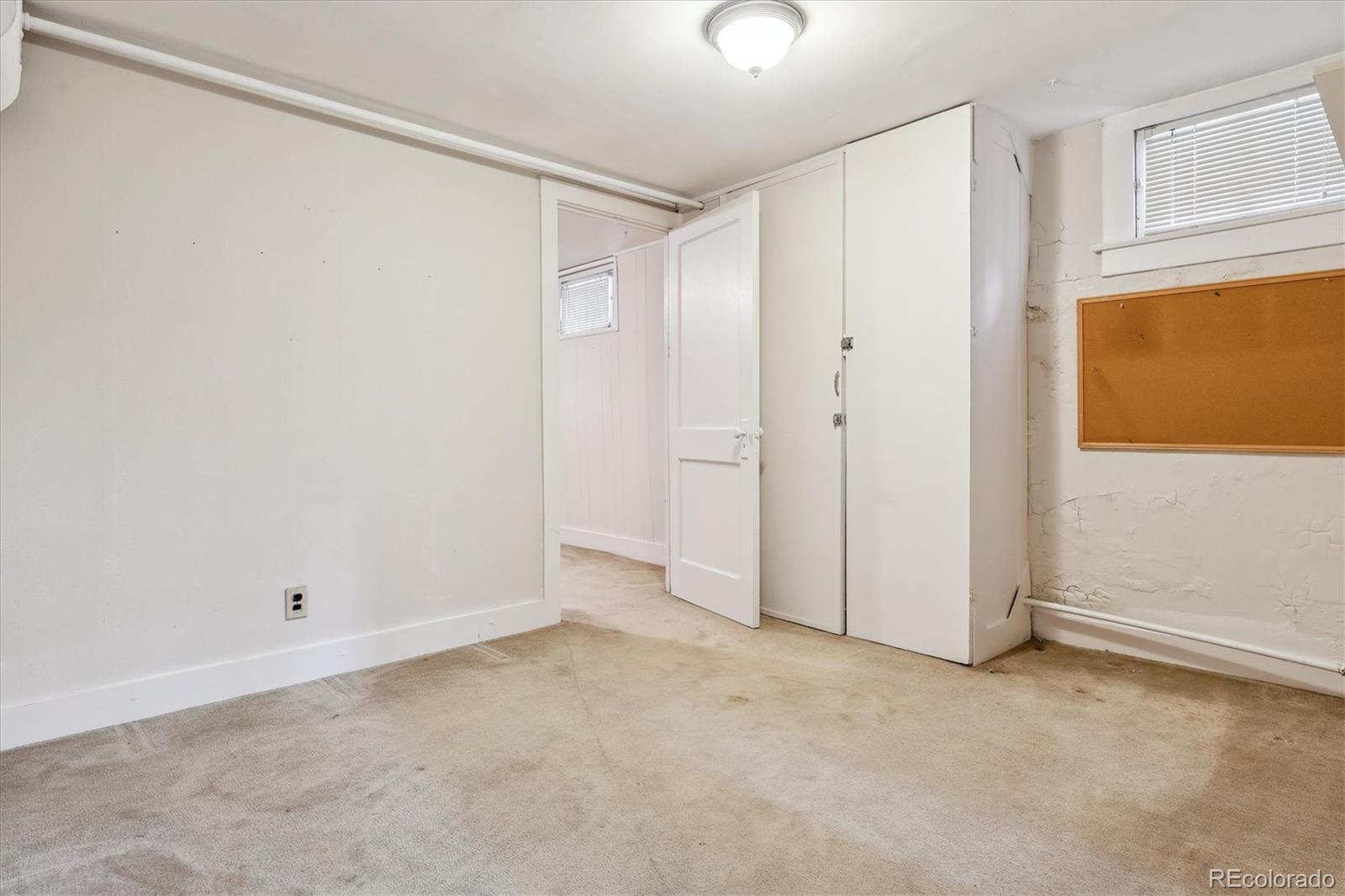 869 S Williams Street