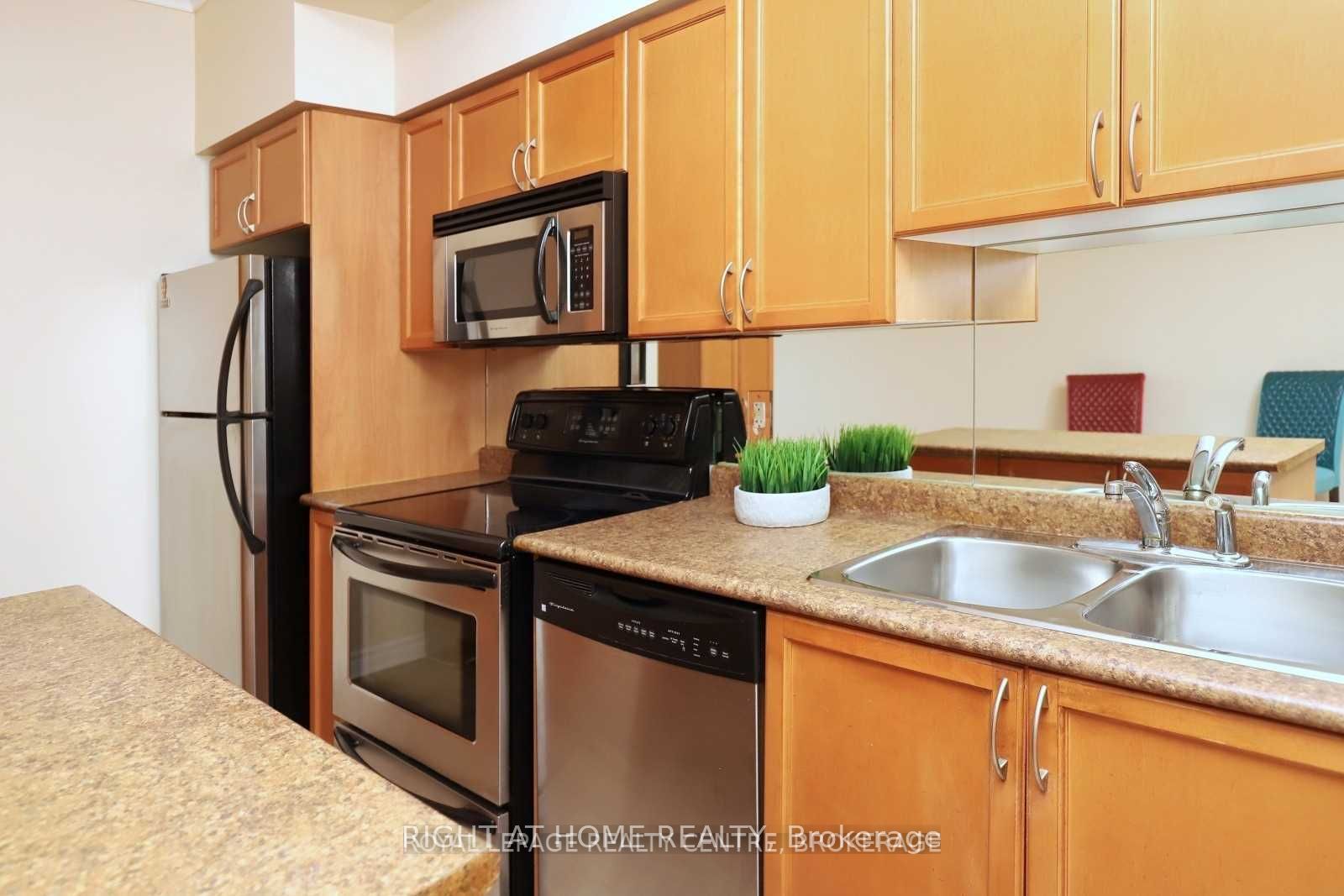 388 Prince Of Wales Dr 512