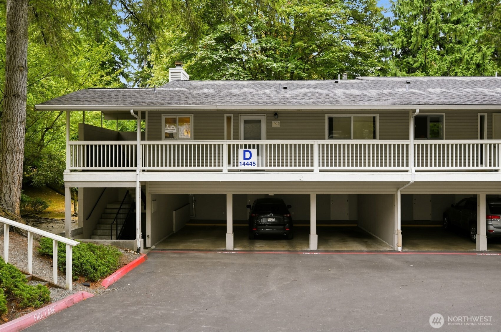 Freshly updated 2-bedroom, 1-bath condo in a prime Bellevue location! This move-in-ready home features all-new interior paint, waterproof laminate flooring throughout the living areas, and brand-new carpet in both bedrooms. Unlike a typical ground-floor condo, this unit is located above ground with just one set of stairs—and best of all, no neighbors above or below you! With only one shared wall, the home offers an exceptional level of privacy and quiet. A large private storage area located in the covered carport provides plenty of room for bikes, tools, seasonal items, and more. One covered parking space is included, along with tons of guest parking. The HOA includes water, sewer, and garbage, and there is no rental cap—an excellent opportunity for both homeowners and investors. Conveniently located near Microsoft, public transportation, SR-520, and I-405, making commuting throughout the Eastside a breeze. A fantastic combination of location, updates, privacy, storage, and value!