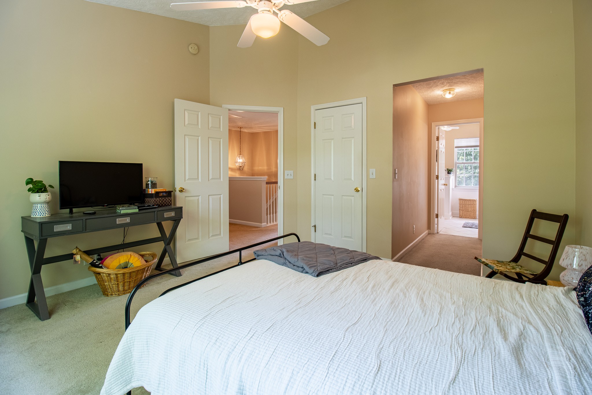 2126 Nashboro Blvd