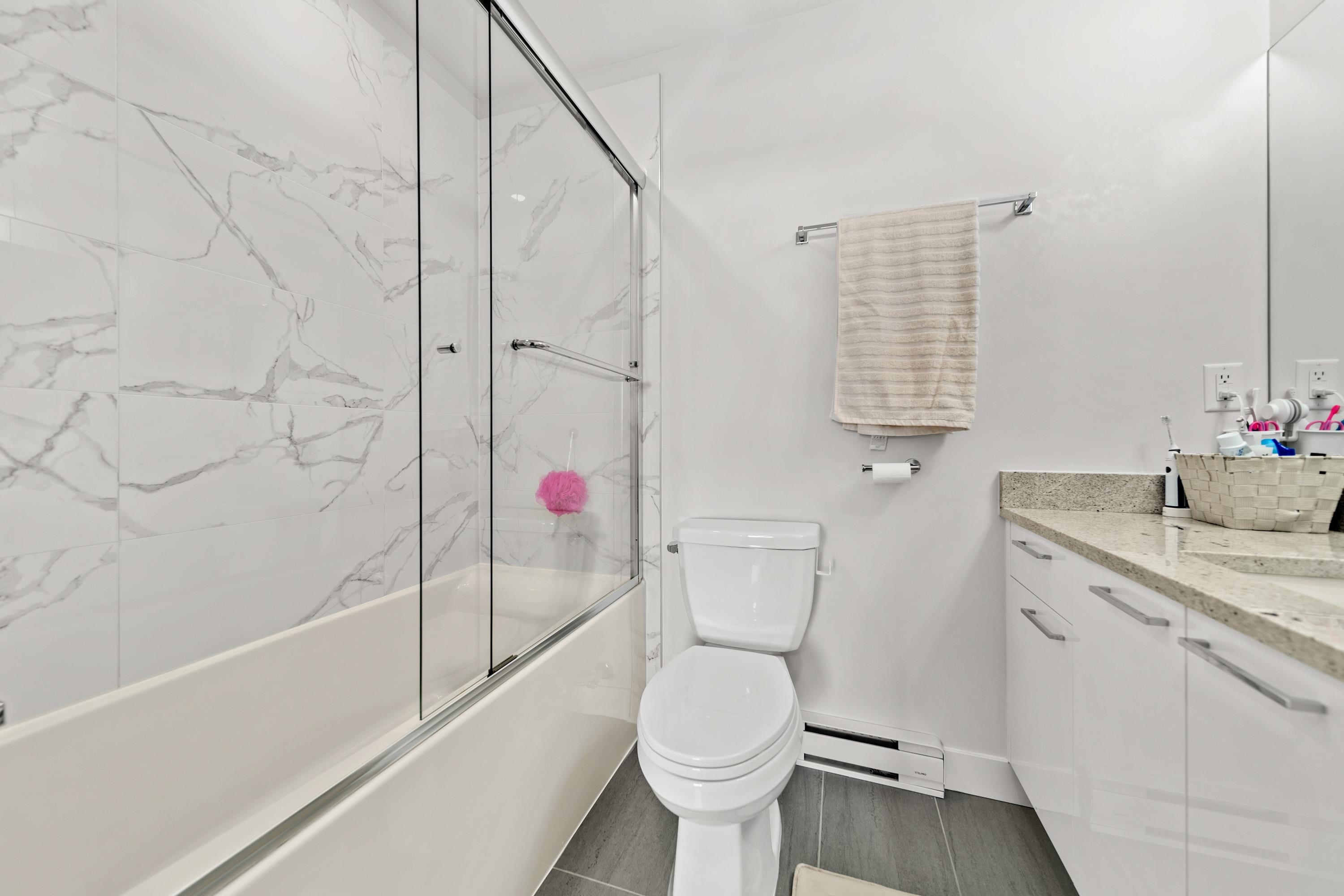 20686 Eastleigh Crescent 414