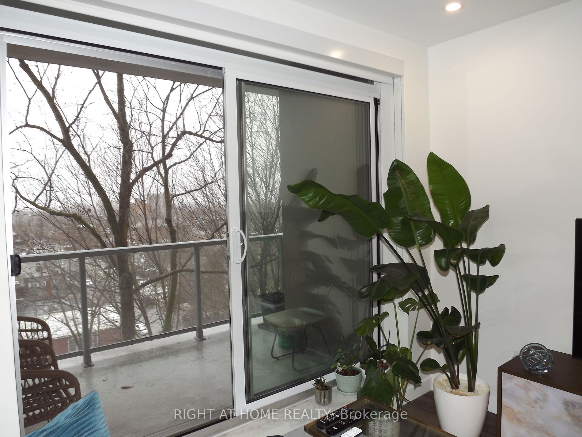 479 Charlton Ave 205