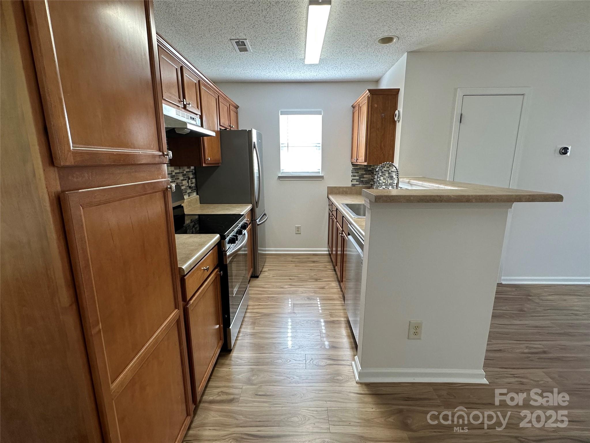 8829 Michaw Court
