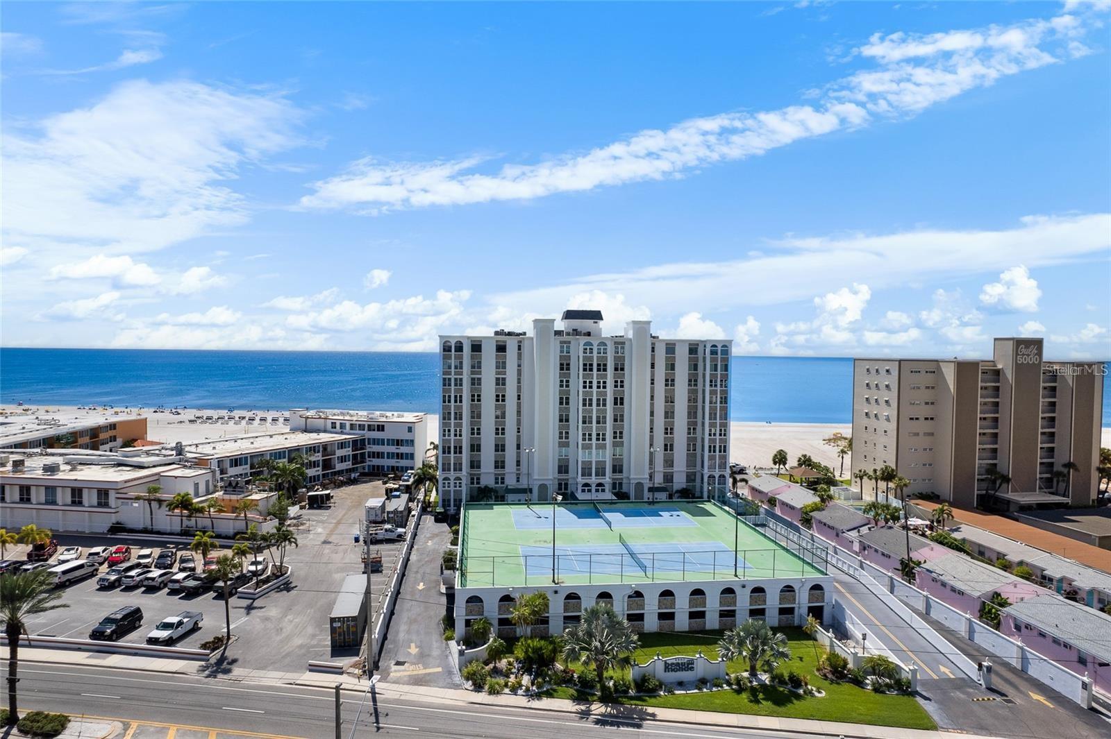 4950 Gulf Boulevard 807