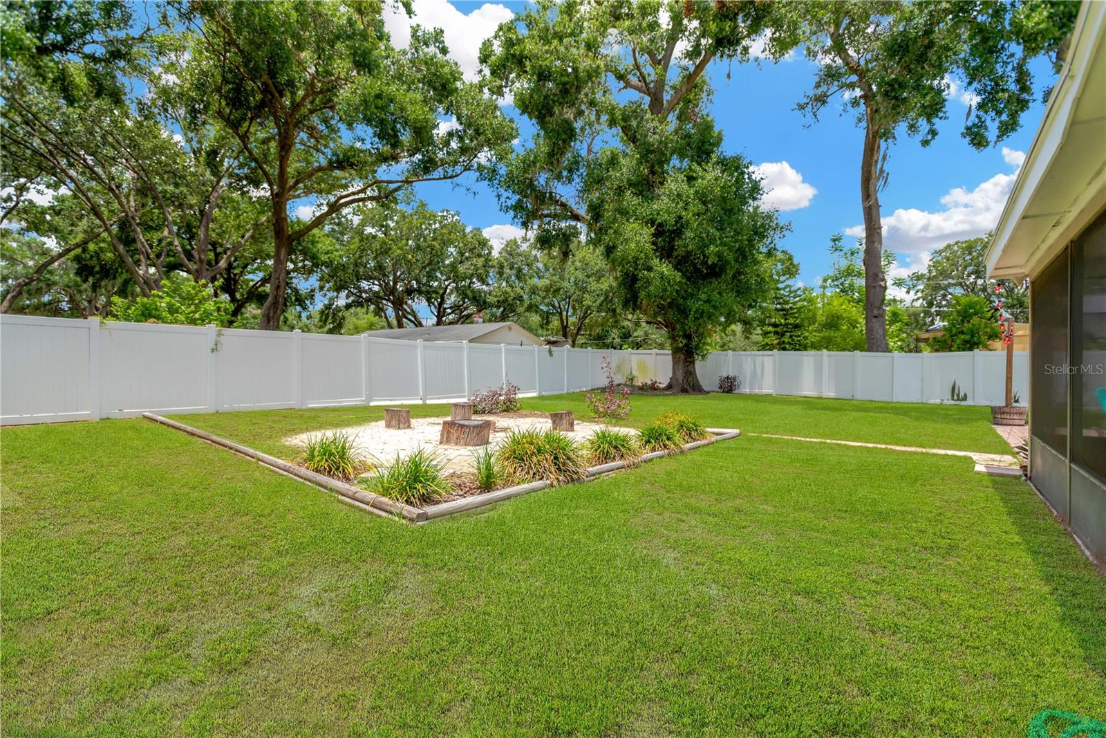 704 Childers Loop