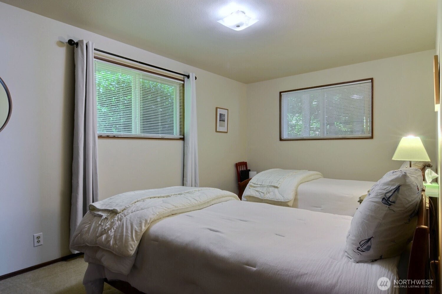 7504 Crescent Beach Road NW