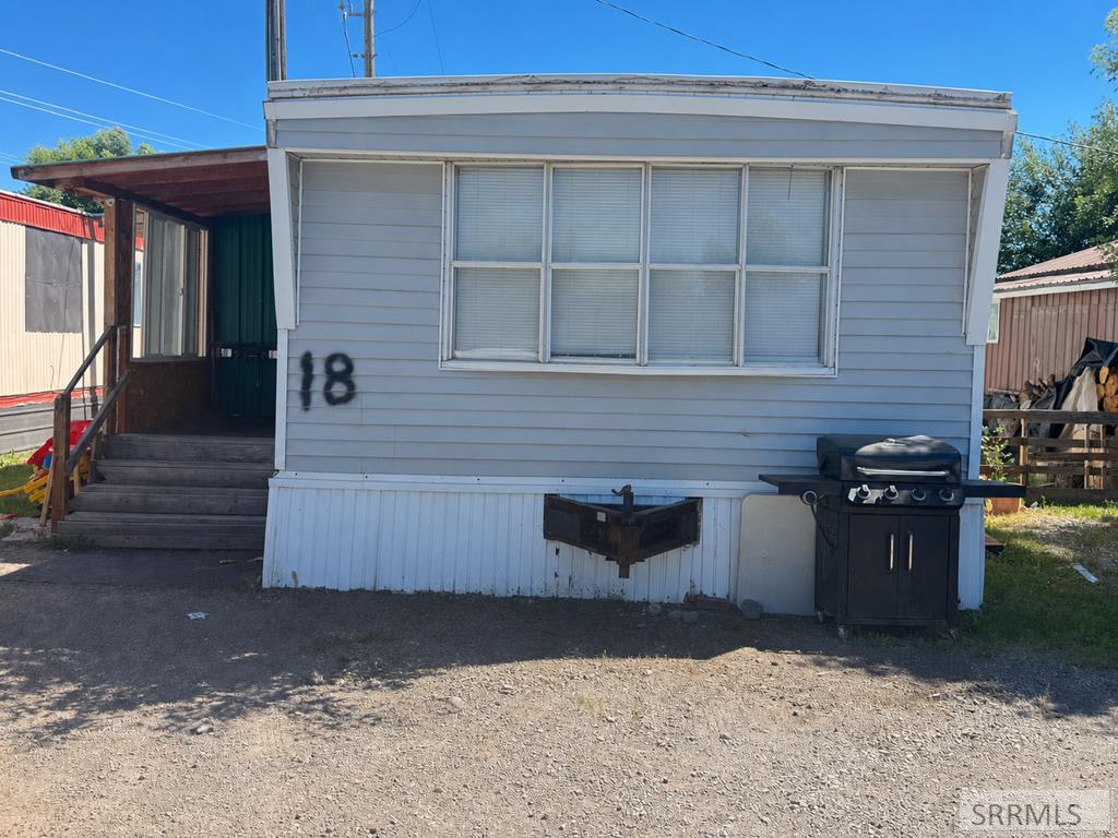 1149 S Yellowstone Hwy#18 