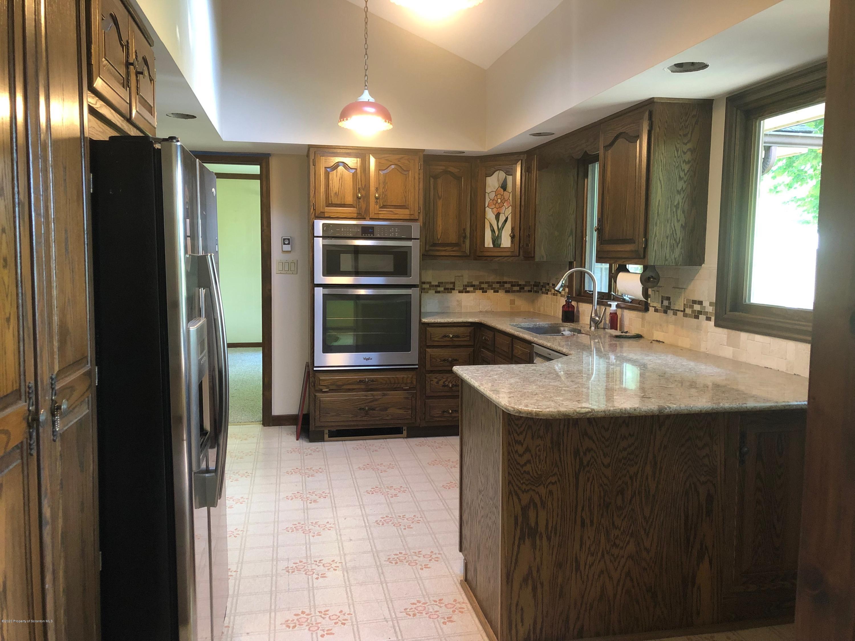 4262 Hamlin Hwy - Route 590