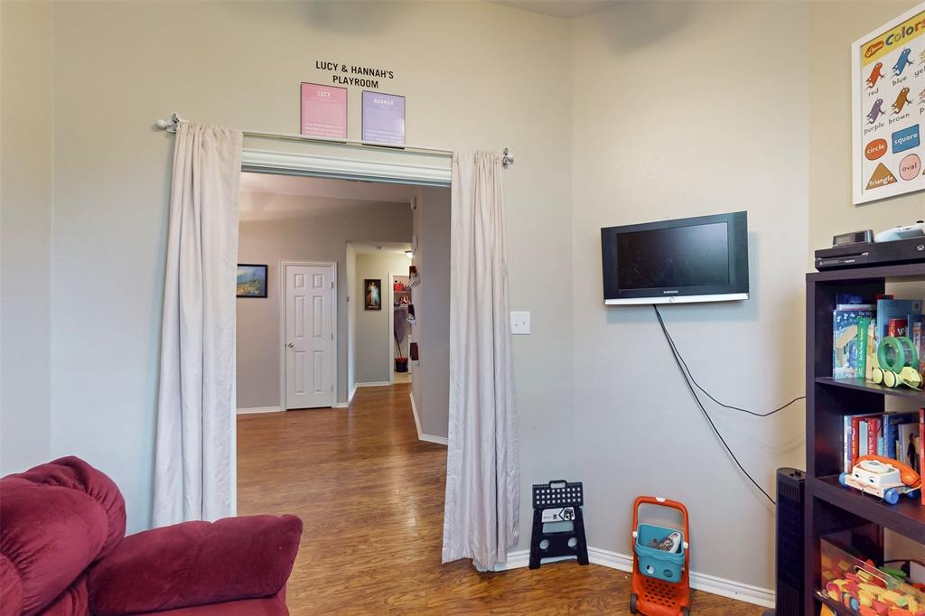 203 Millington Trail