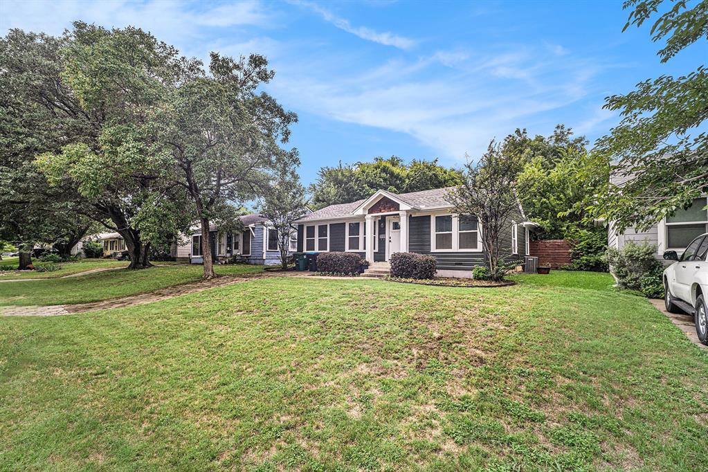 Charming updated home in Arlington Heights area near TCU and Cultural District. The kitchen is fully updated and has huge island. The primary suite is large and has great bathroom and very large walk-in closet. The backyard has a big concrete patio and very large backyard. The Sellers are out of state and ready to sell.
