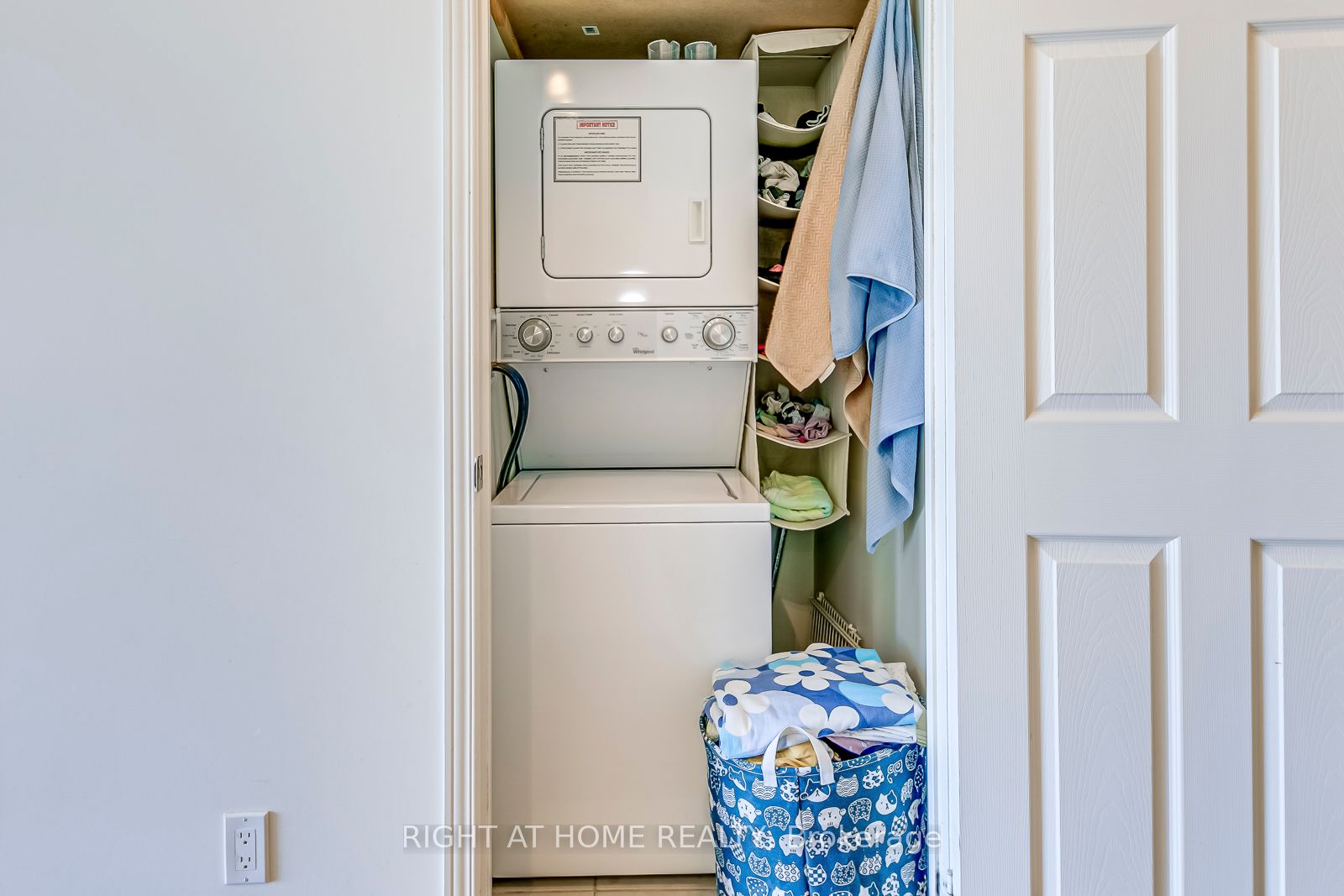 339 W Rathburn Rd 601