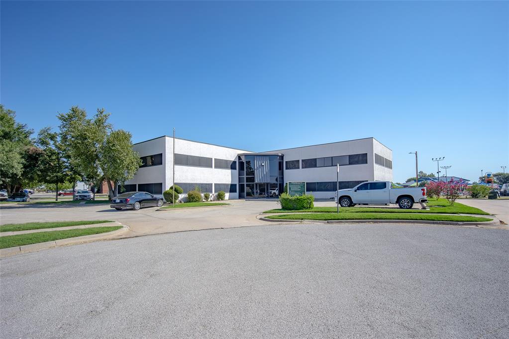FOR LEASE ONLY! Suite 207 at Greenway Plaza, 2401 Tee Circle in Norman, is a 1,200 SF second-floor office suite available on a modified gross lease. The suite is built out with five private offices, one bathroom, and a kitchenette. The space carries a fresh, modern finish, with new LED lighting, LVP flooring, a renovated restroom, an updated kitchenette, Cat-6 wiring, and central HVAC, ready for a tenant to move in without buildout. Fiber internet is available. Greenway Plaza is a two-story, multi-tenant office building with on-site  parking, home to an established mix of professional service tenants. The property sits in West Norman, adjacent to Westwood Golf Course & Aquatic Center and just south of University North Park dining and retail. Suite 207 suits a CPA firm, insurance agency, consulting practice, or any small professional team that needs dedicated office space for staff and clients. Owner is a Broker.