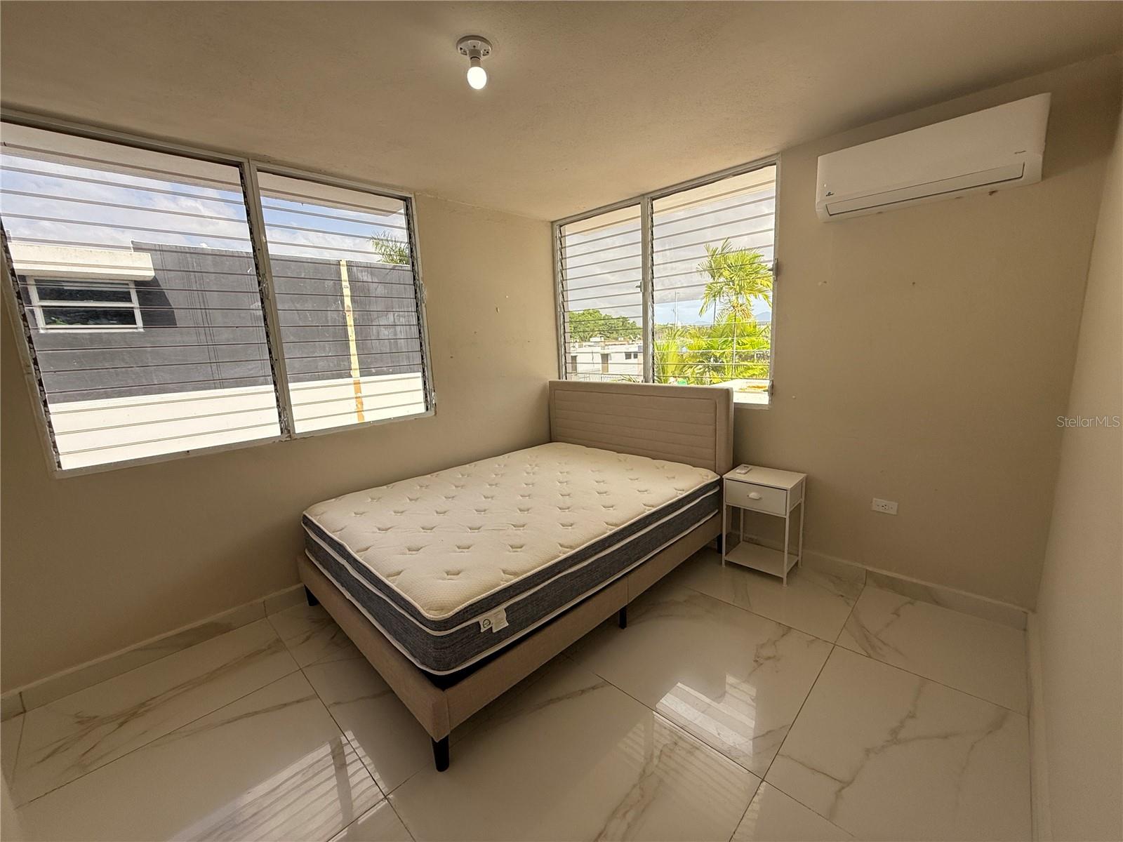 JARDINES DE CASABLANCA J5 Calle California