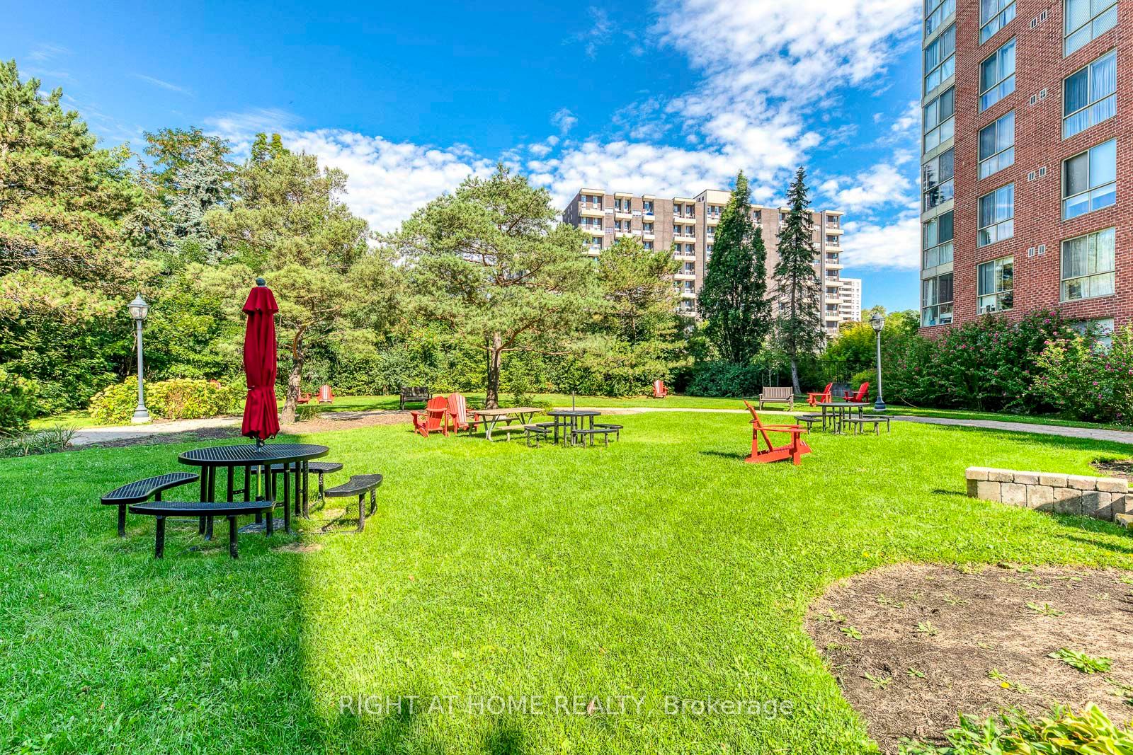 20 Southport St 318