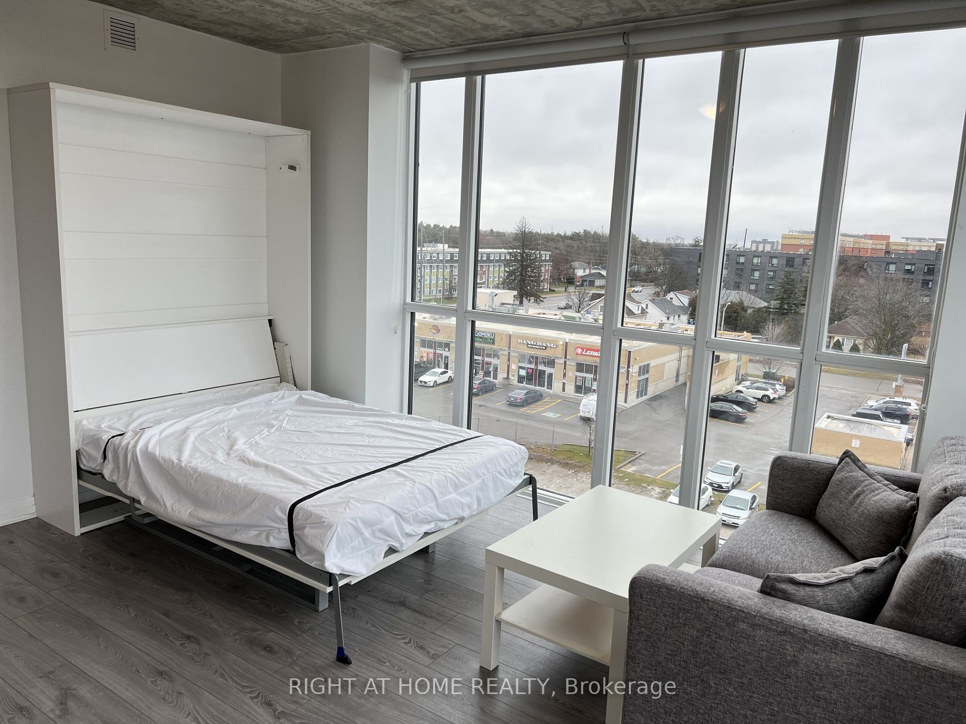 1900 N Simcoe St 508