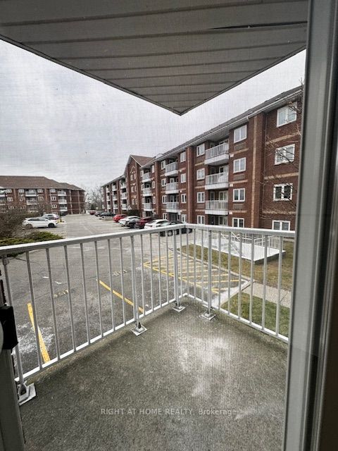189 W Lake Driveway Dr 216