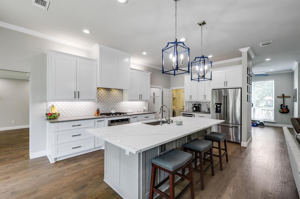 3615 Raintree Drive