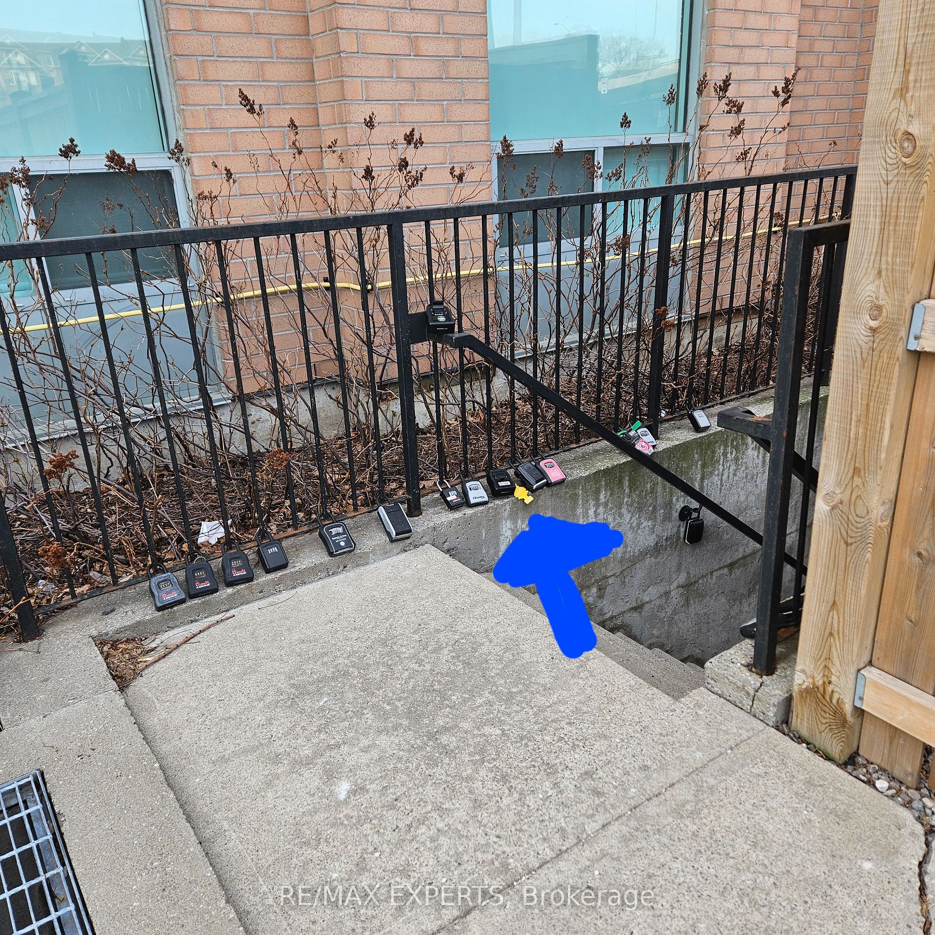 200 Manitoba St 426