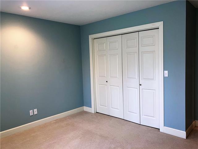 612 Carriage Court