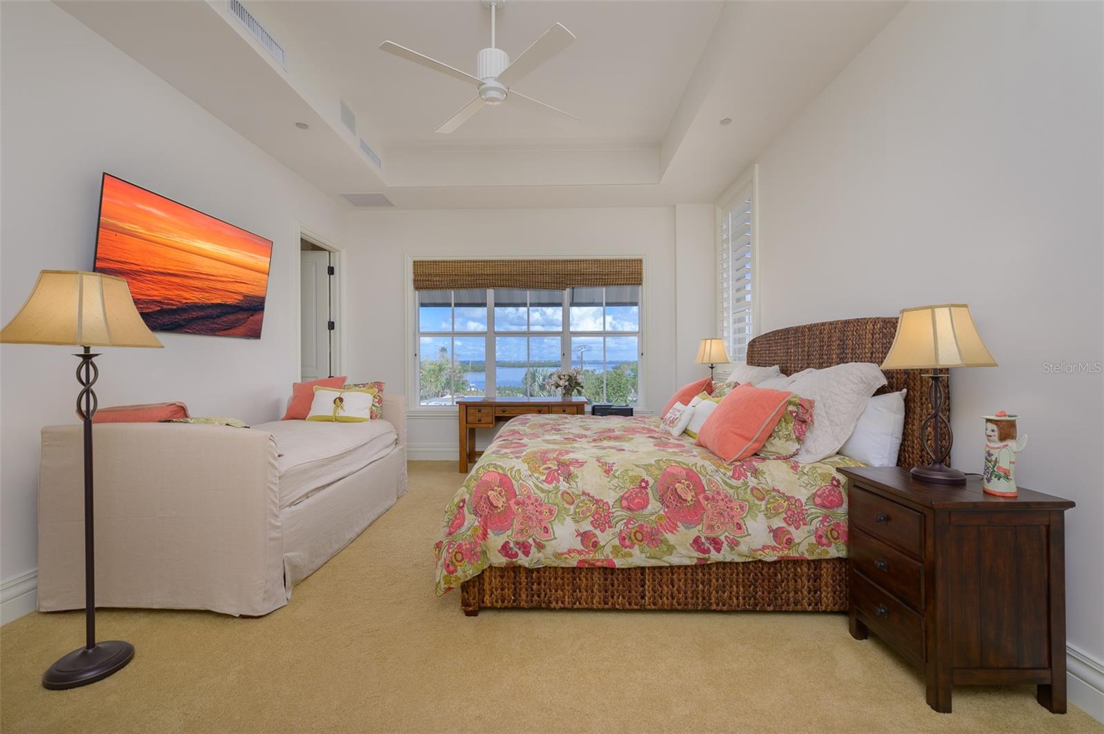 4125 Gulf Of Mexico Drive S201