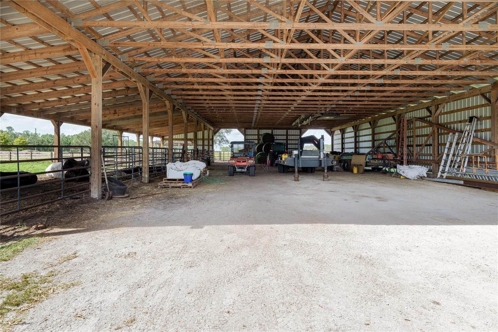 1126 & 1144 County Road 665