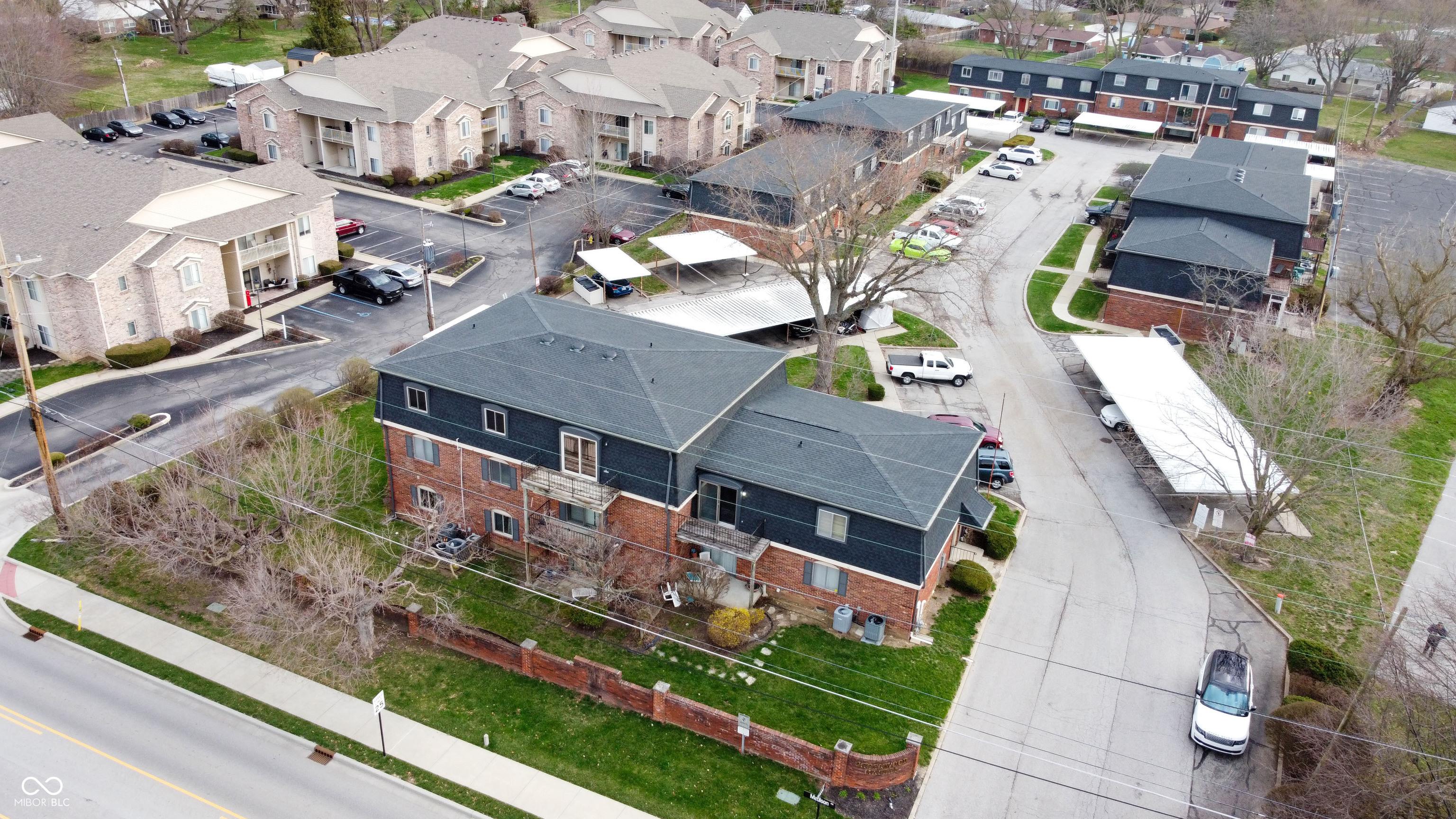 320 Elmead Court APT 2002