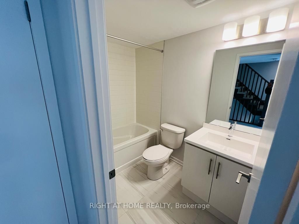 5 William Jackson Way 53