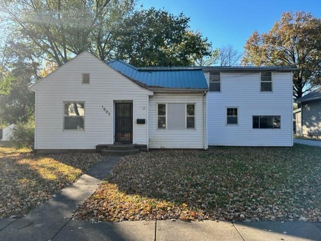 1007 N Main Street