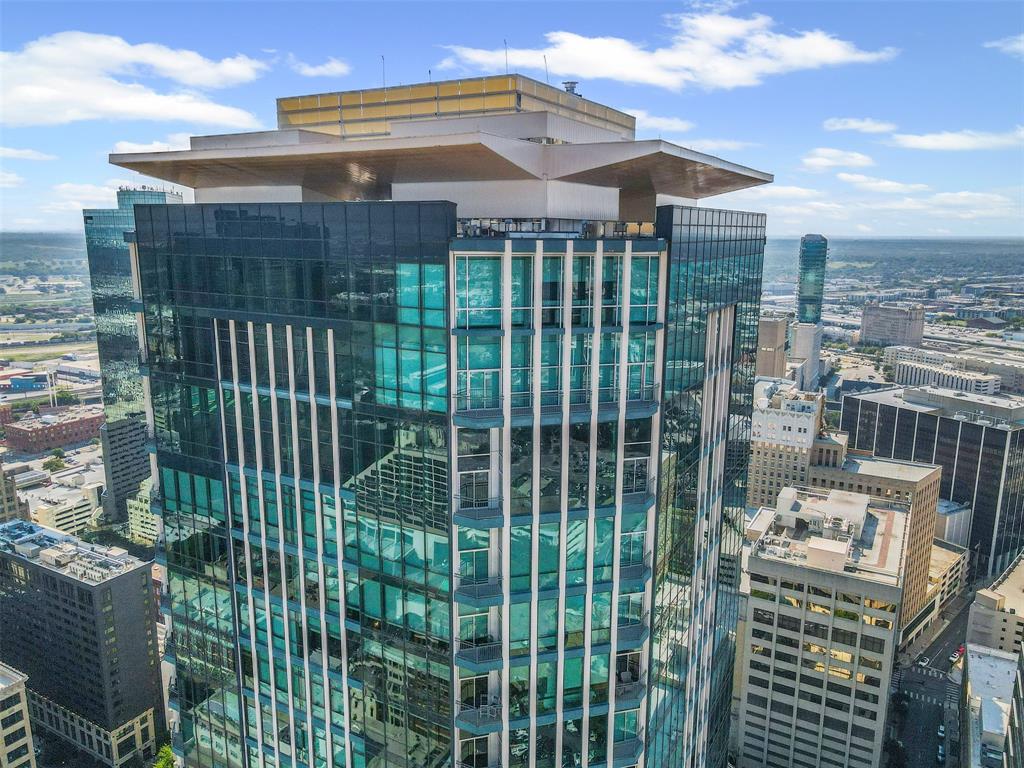 500 Throckmorton Street 3506